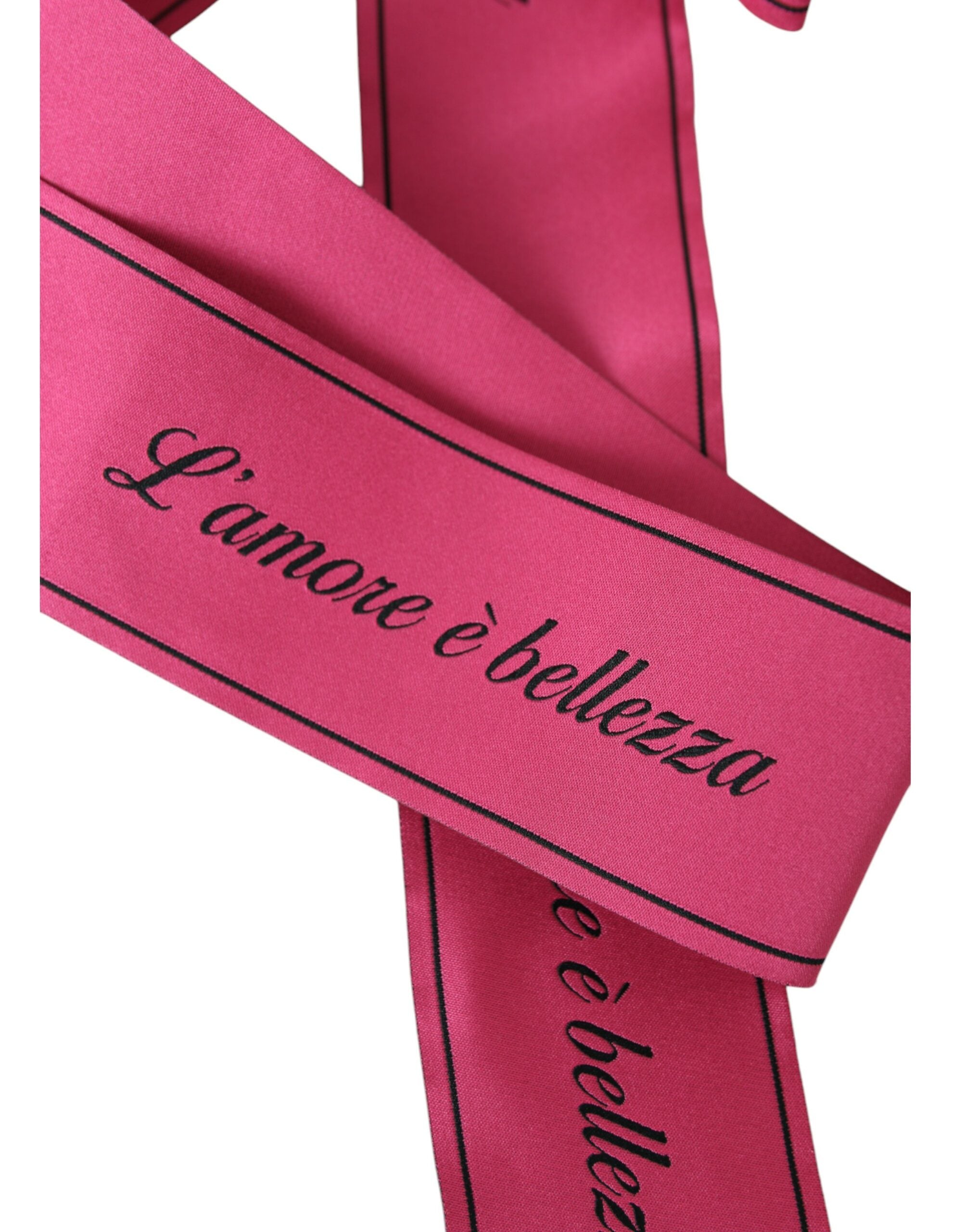 Rosa L'Amore E'Bellezza midjebelte