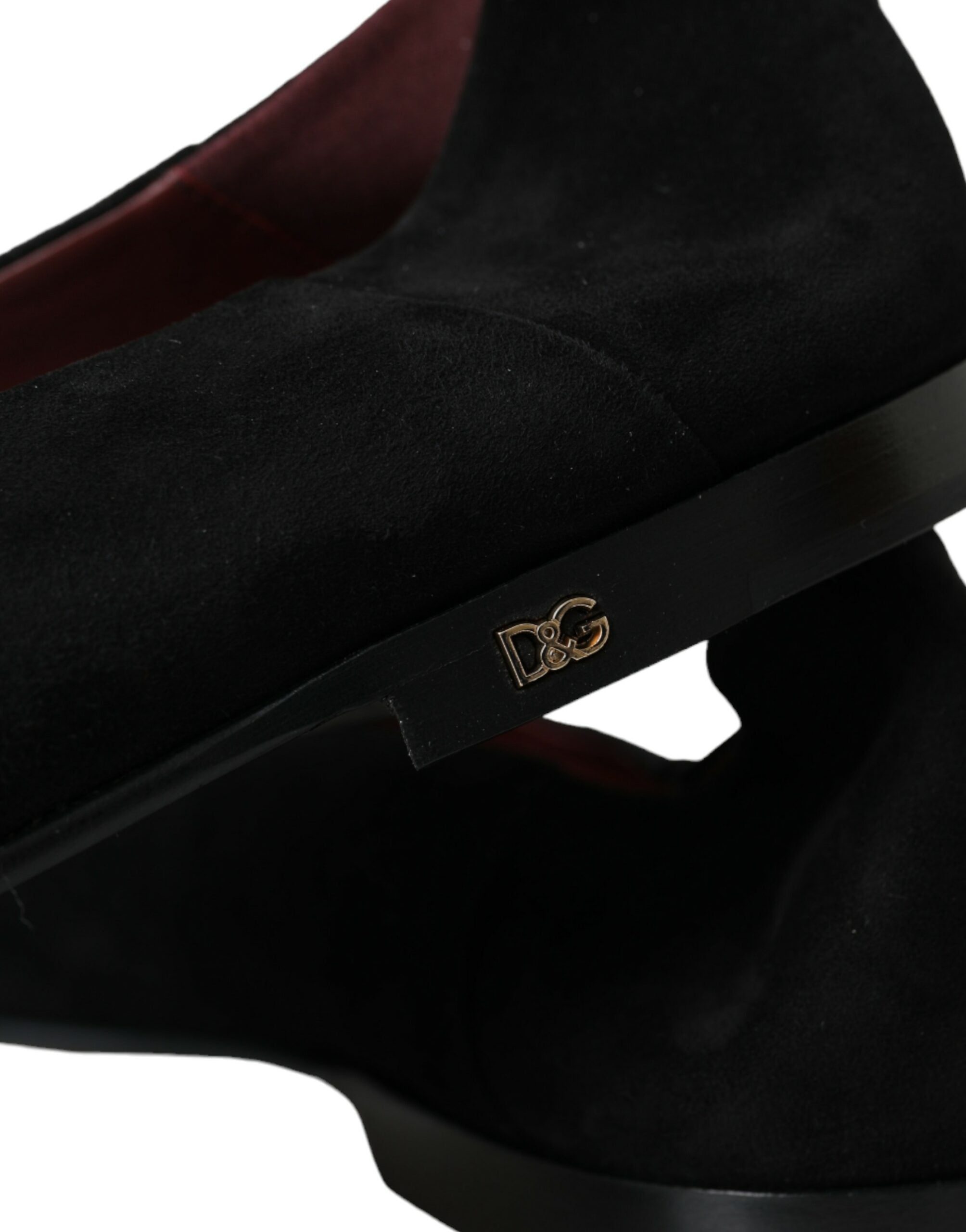 Svarte semskede loafers med slip-on-detaljer