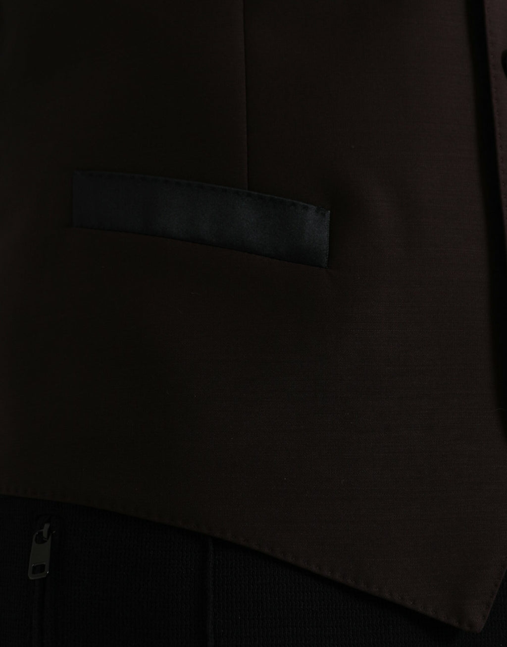 Brun ullvest, kjole, formell vest
