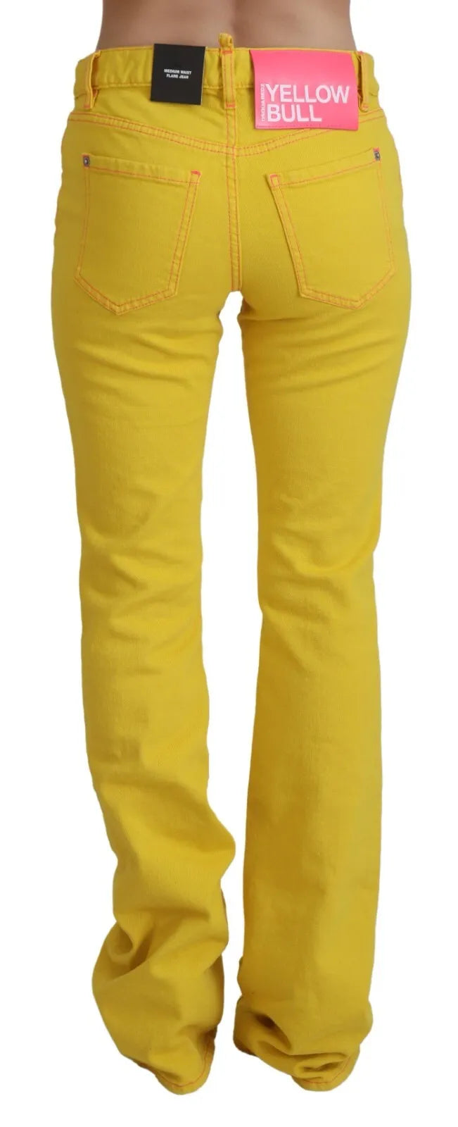 Gula bomullsjeans med medelhög midja och utsvängda denimbyxor