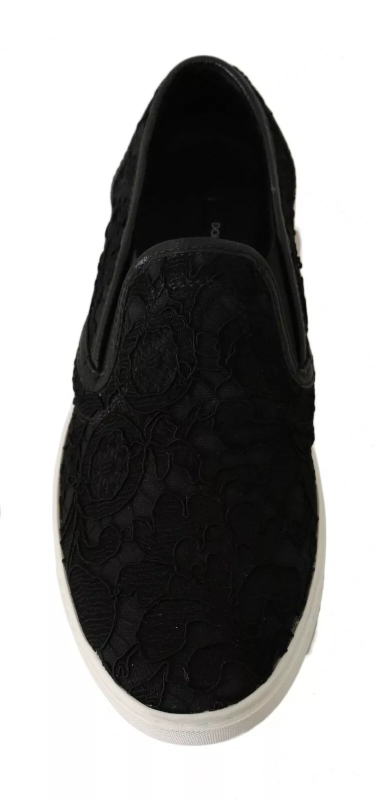 Svarte blondeskinnsjoggesko med logo og flate slip-on-sneakers
