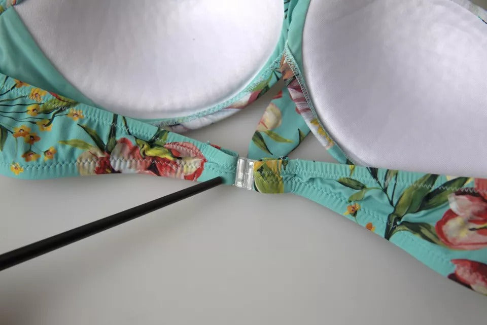 Mintgrön blommig strandbikiniöverdel