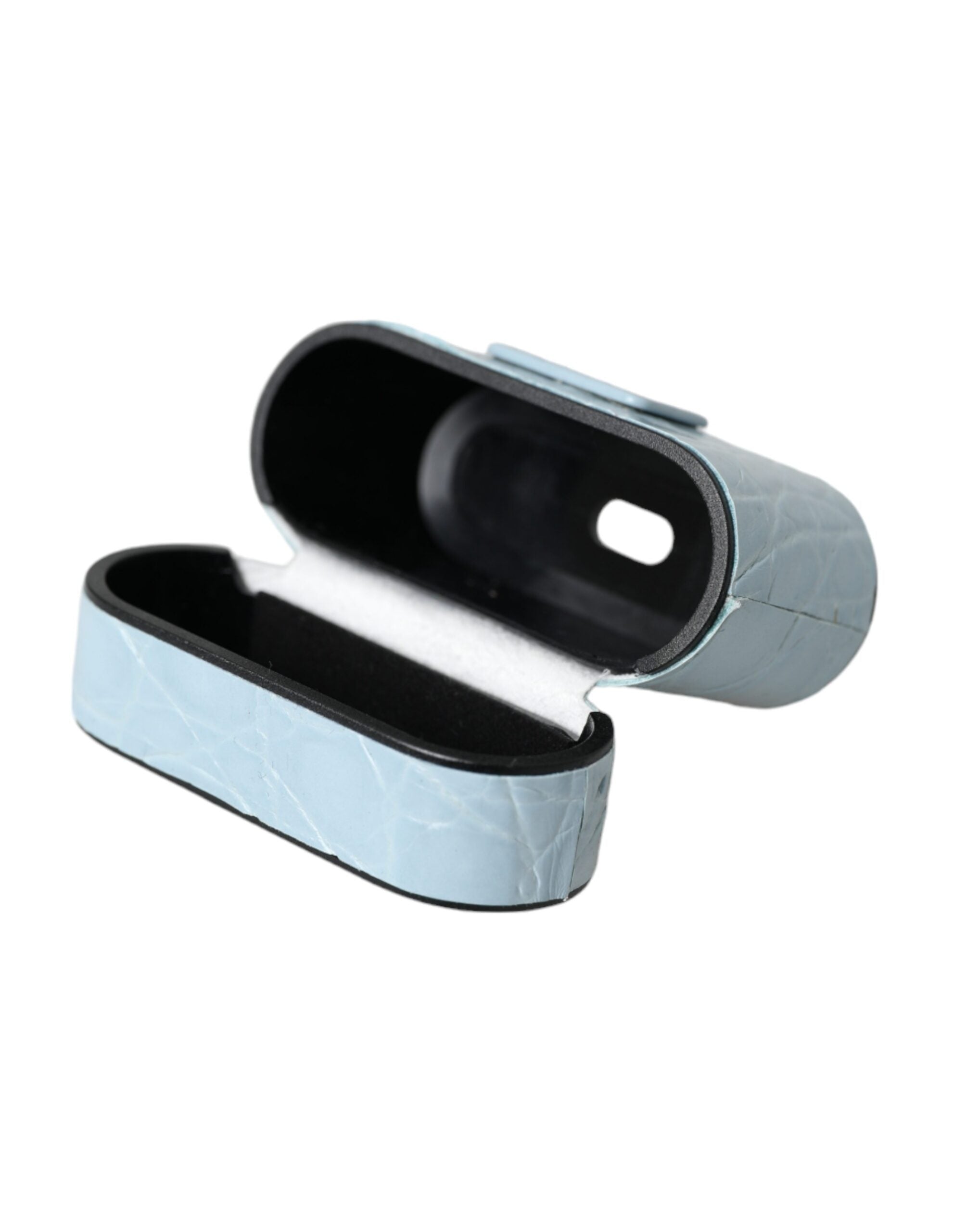 Ljusblått Airpods-skal i läder med metalllogotyp