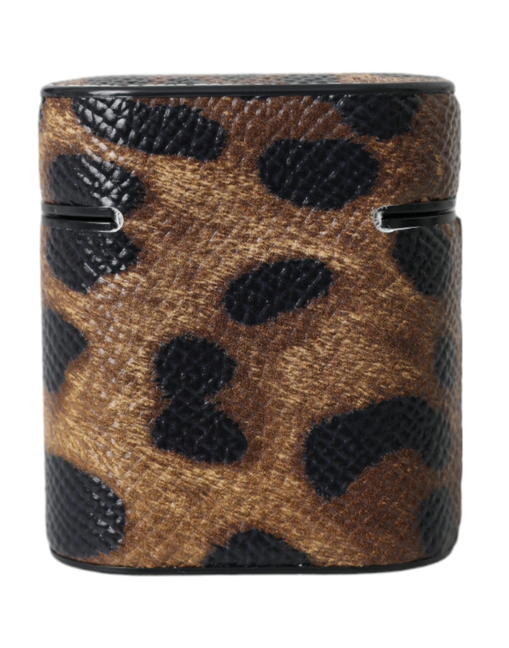 Airpods-skal i brunt leopardfärgat kalvläder med metallplack och logotyp