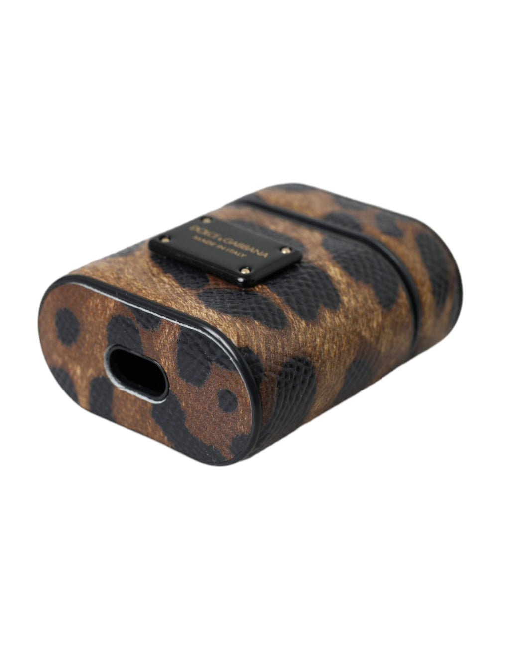 Airpods-skal i brunt leopardfärgat kalvläder med metallplack och logotyp