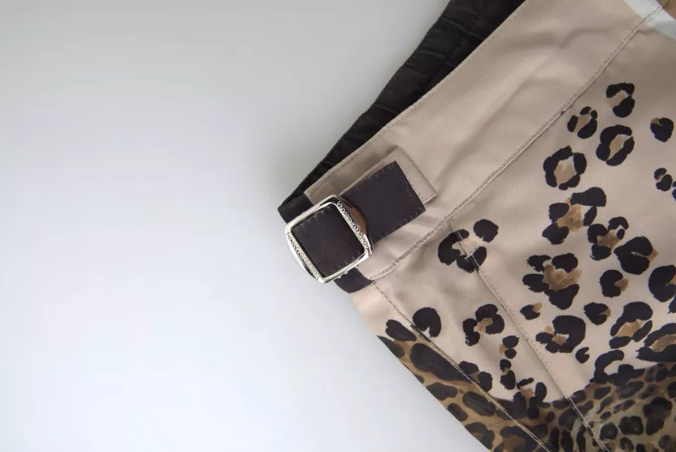 Mørkebrune leopardfargede badetøyshorts