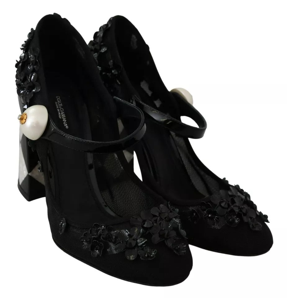 Svarta blommiga pumps med klackar och Mary Janes