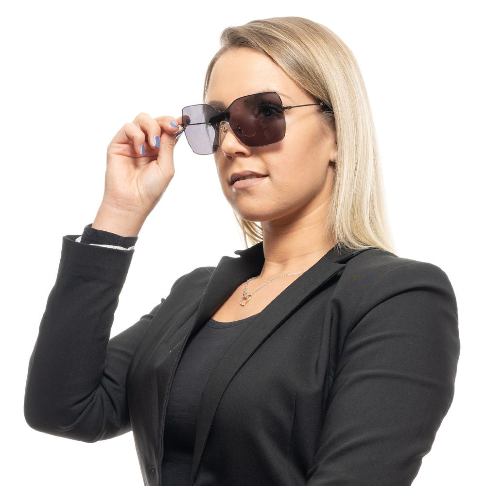 Svarta kvinnor solglasögon
