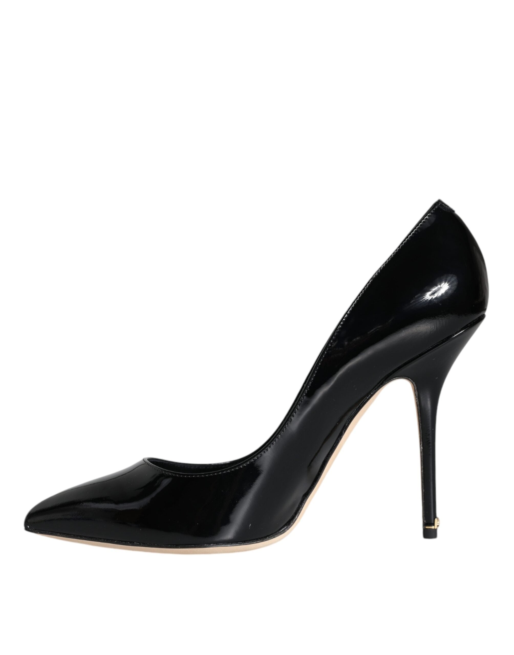 Svarta Bellucci Pumps i lackskinn
