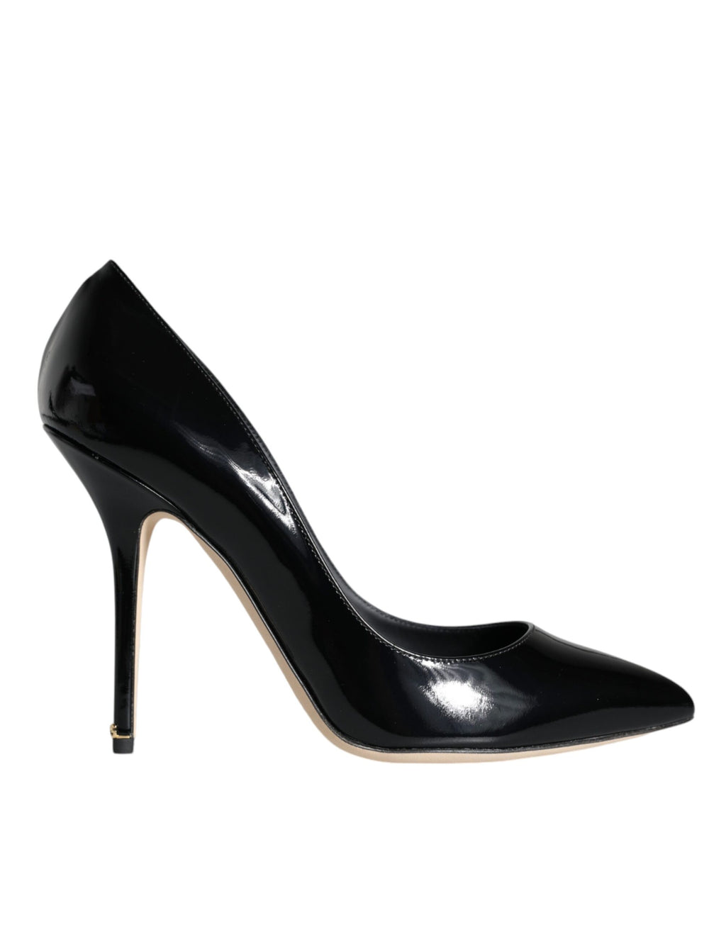Svarta Bellucci Pumps i lackskinn