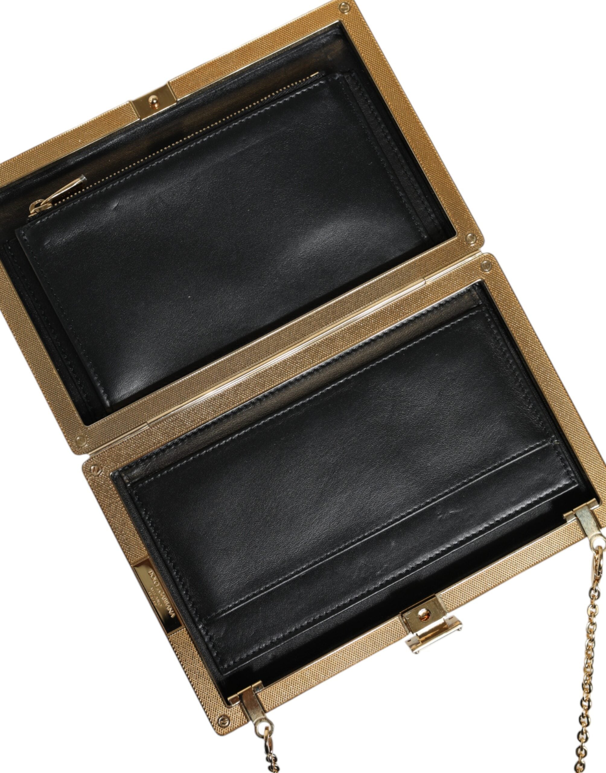 Brun clutch-mini-skulderveske i skinn med gullramme