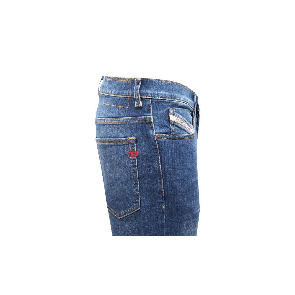 Blå bomullsjeans och byxor