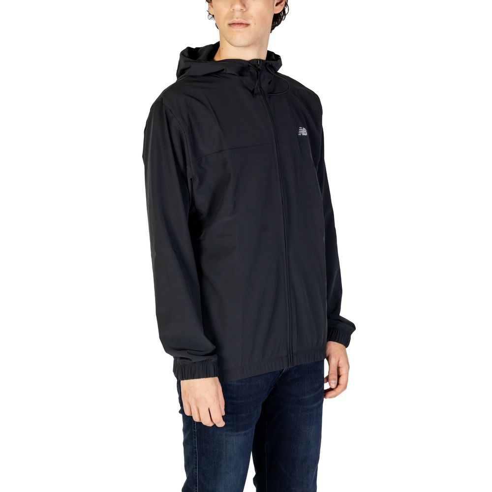 New Balance svarte jakker og kåper i resirkulert polyester