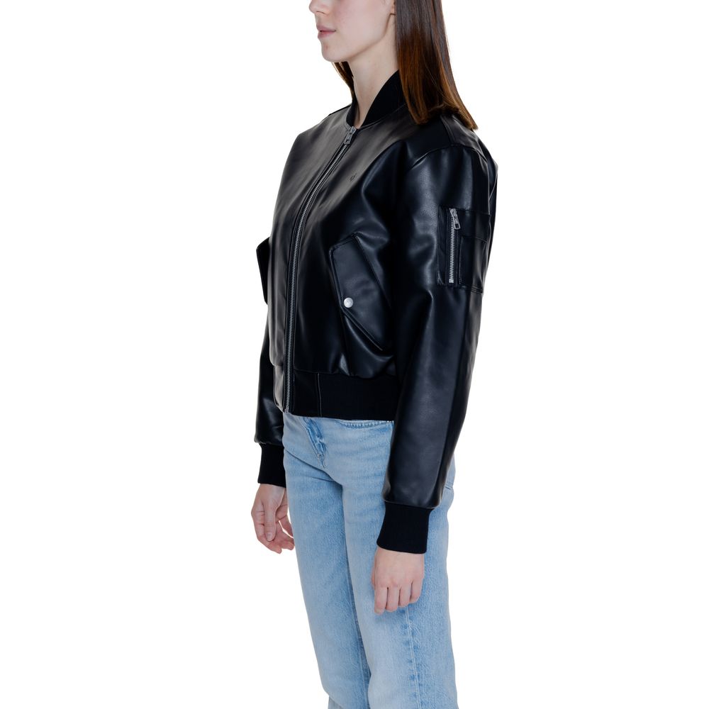 Calvin Klein Jeans svarta polyetenjackor och kappa