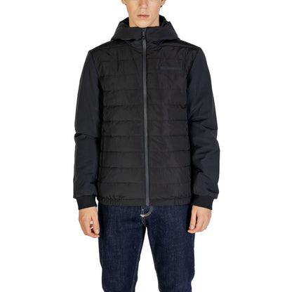 Calvin Klein svarta jackor och kappa i återvunnen polyester