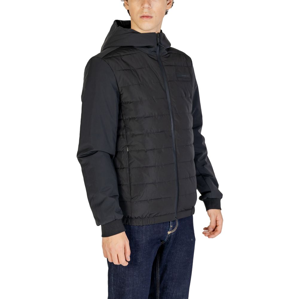 Calvin Klein svarta jackor och kappa i återvunnen polyester