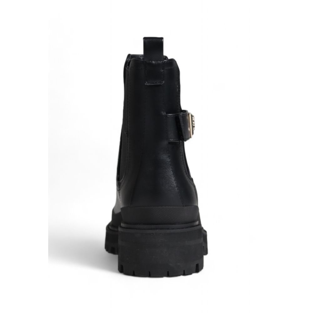 Svart polyetenfotled