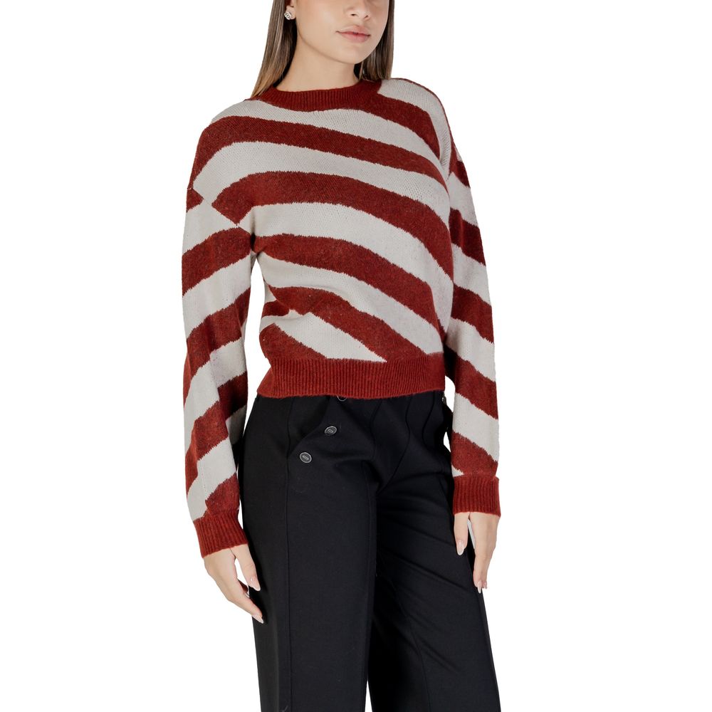 Bordeauxröd tröja i återvunnen polyester