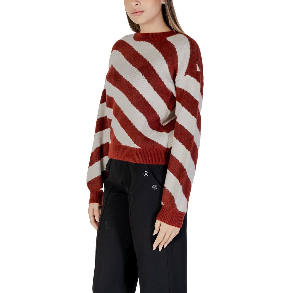 Bordeauxröd tröja i återvunnen polyester