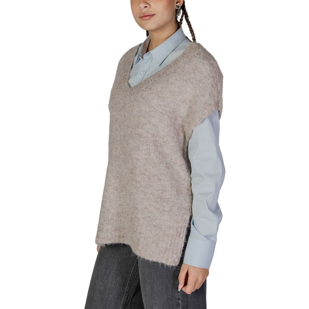 Beige tröja i återvunnen polyester