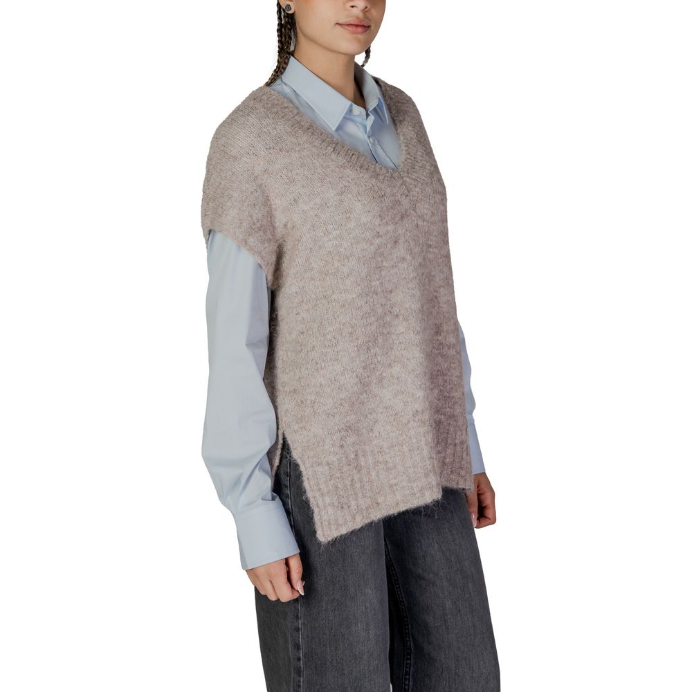 Beige tröja i återvunnen polyester