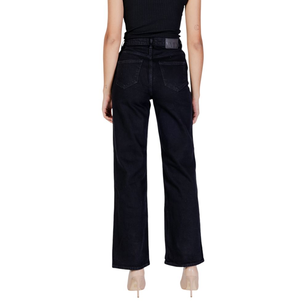 Svarta bomullsmomjeans