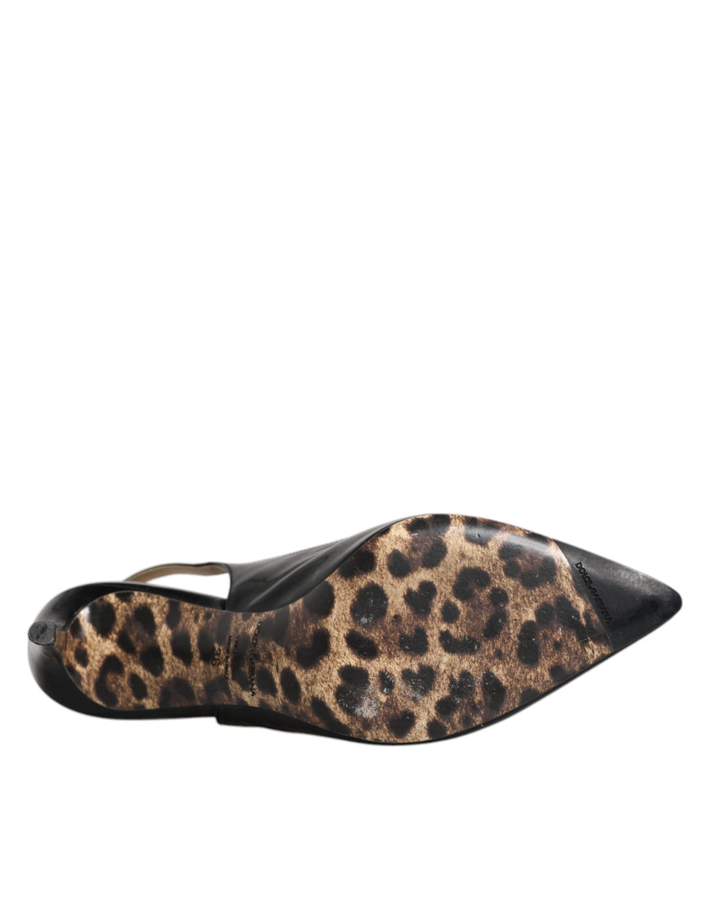 Svarta läderskor med höga klackar och slingbacks