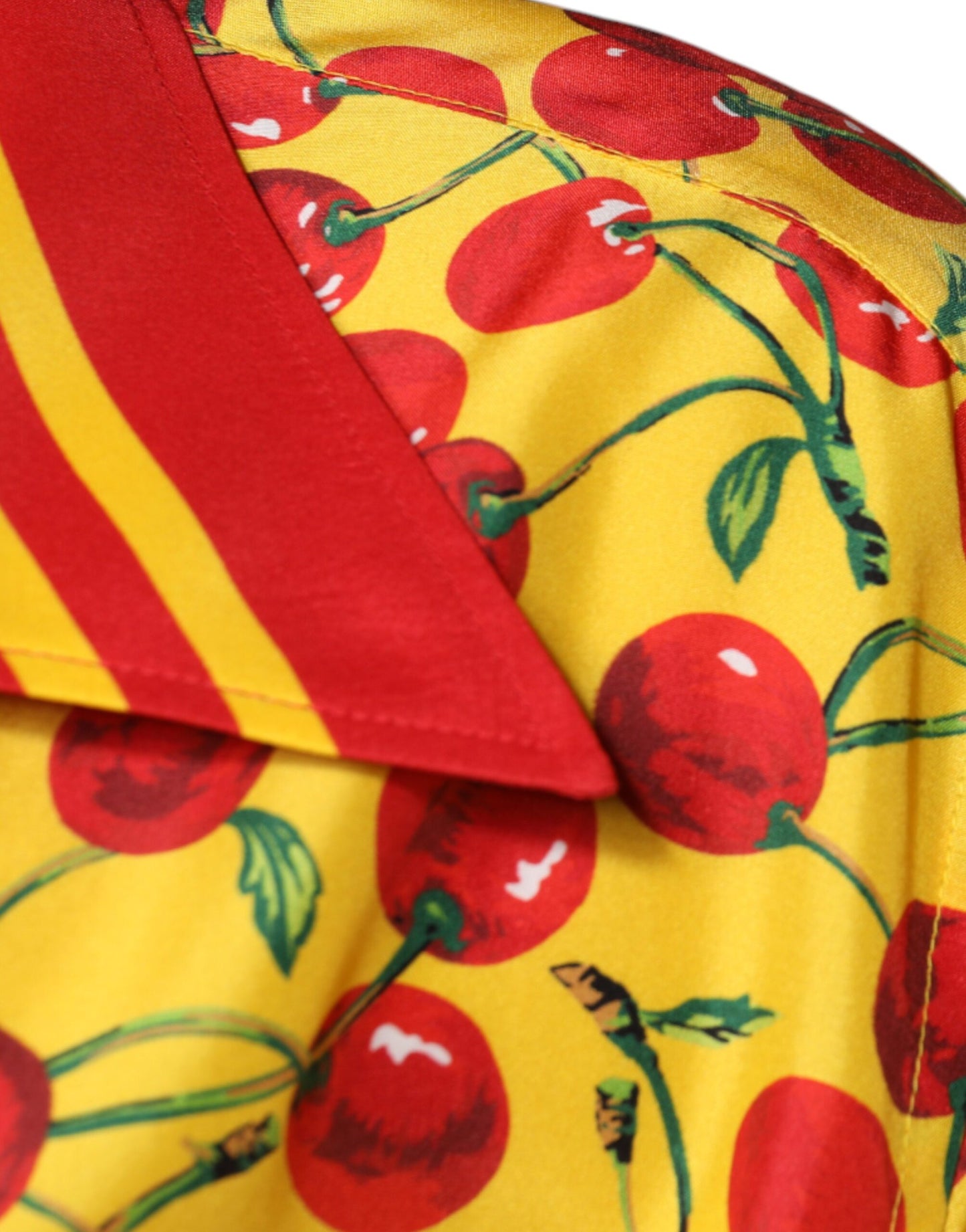 Dolce &amp; Gabbana Gul Körsbärsfärgad Sidenskjorta med Knappar