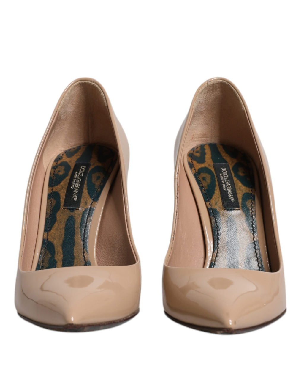 Beige pumps med stilettklack i lackläder