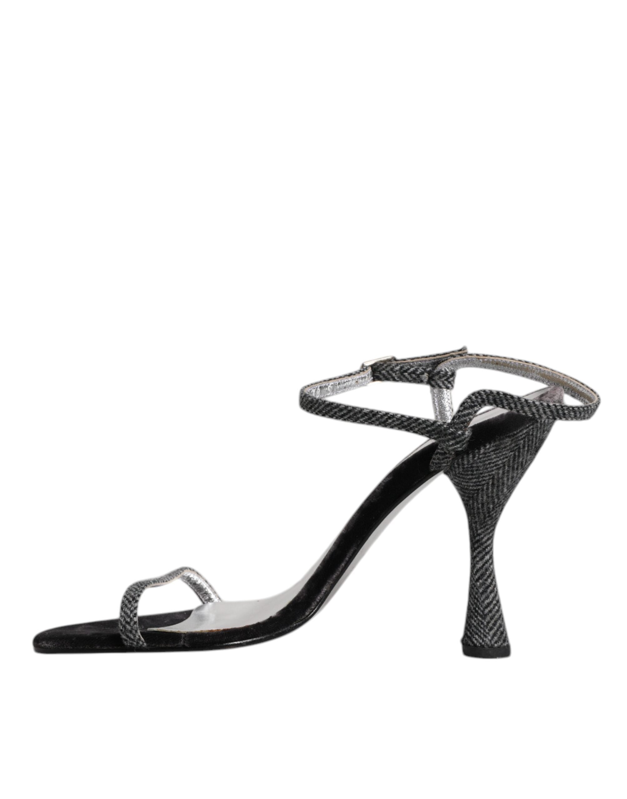 Svarta Högklackade Sandaler Med Ankelrem