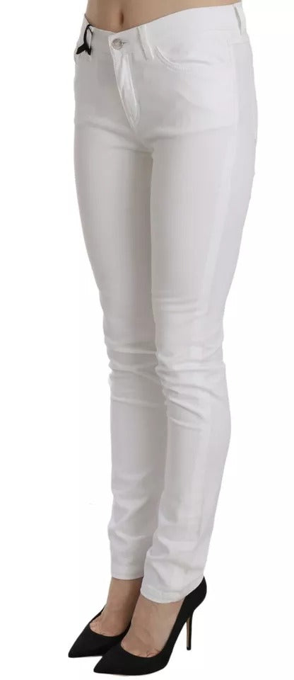 Vita kristallutsmyckade skinny jeans