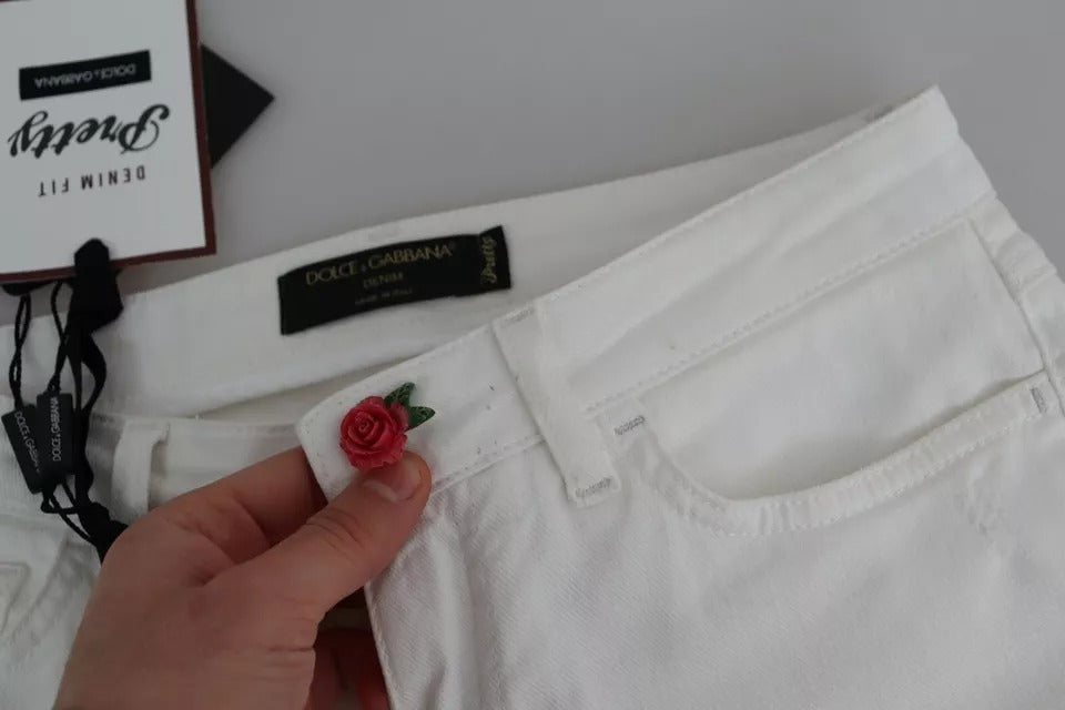 Vita bomullsslitna denimjeans med snygg passform
