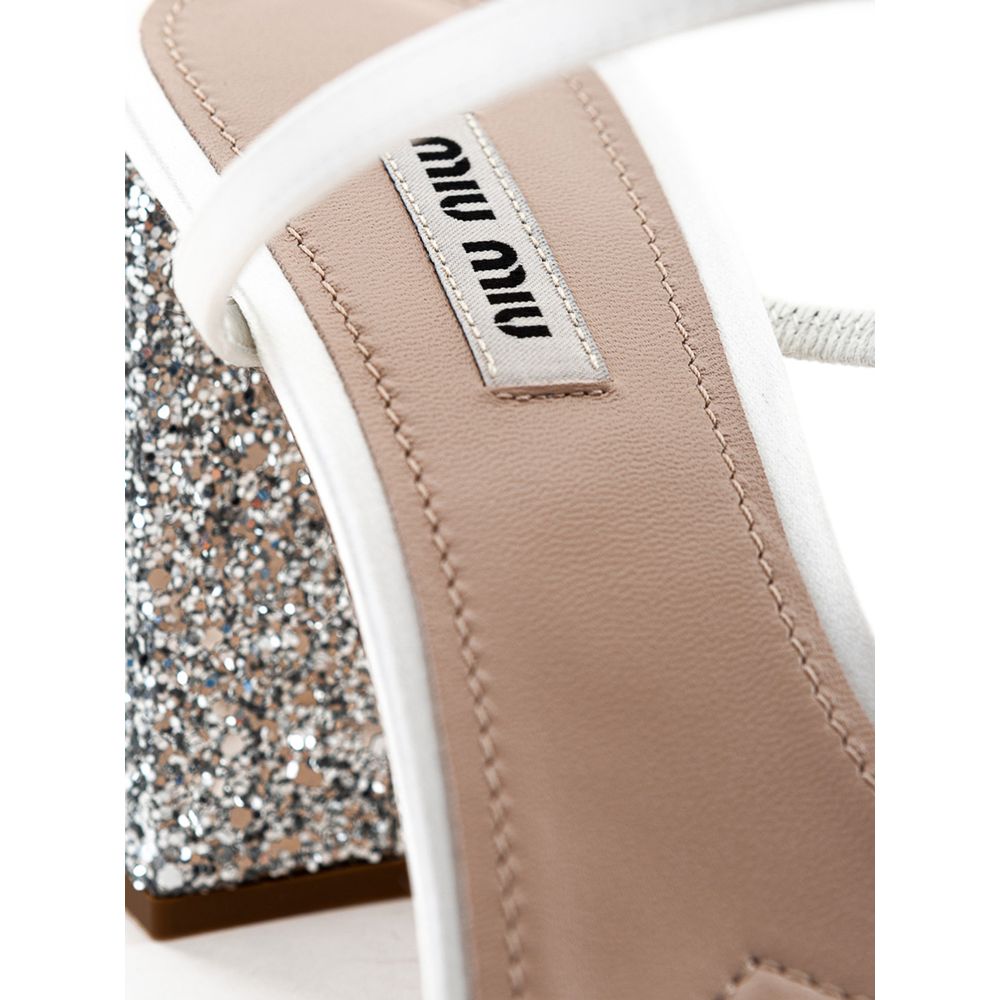 Hvit silkesandal