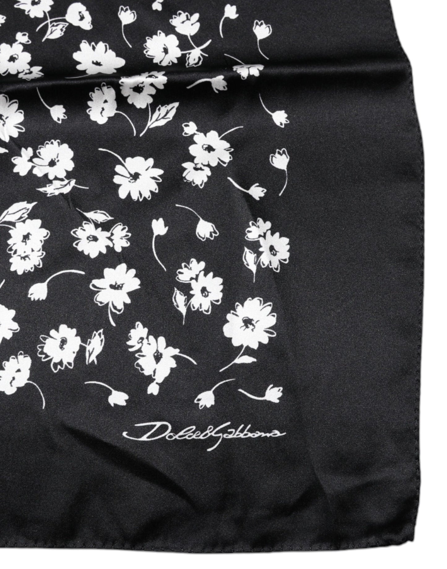 Dolce &amp; Gabbana Svart Blomstersilkeskjerf med Firkantet Omslag