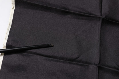 Dolce &amp; Gabbana svart kronelogo firkantet lommetørkleskjerf