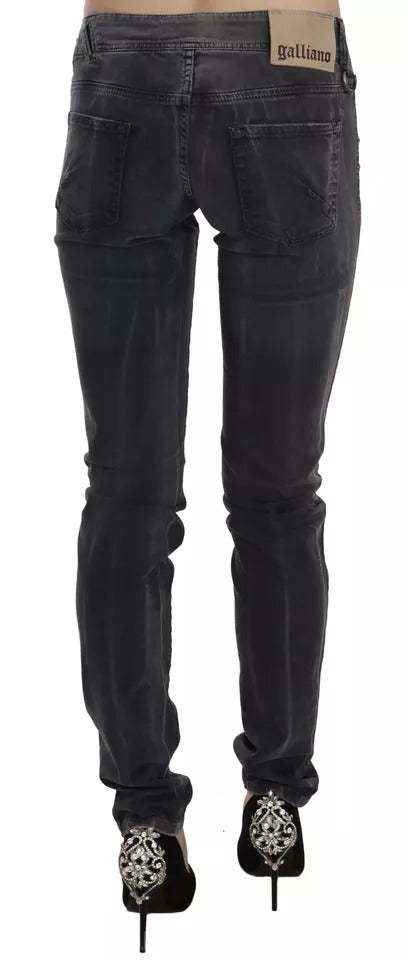Grå tvättade skinny jeans med låg midja och dragkedja i sidan
