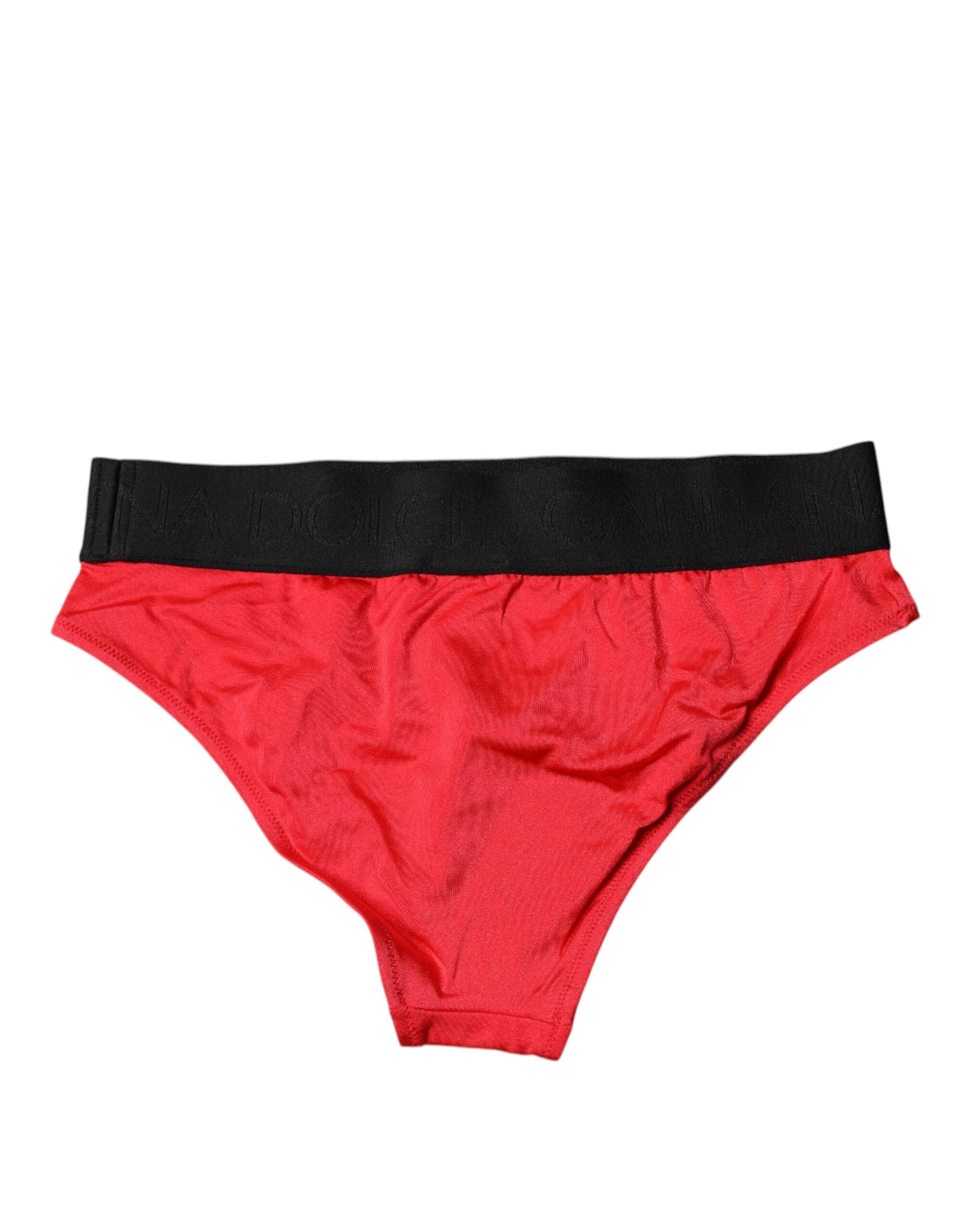 Röda nylon stretchiga trosor med medelhög midja