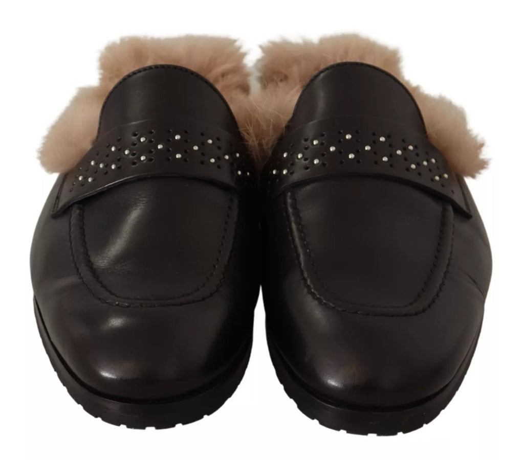Svarta läderpäls perforerade slip-on platta skor
