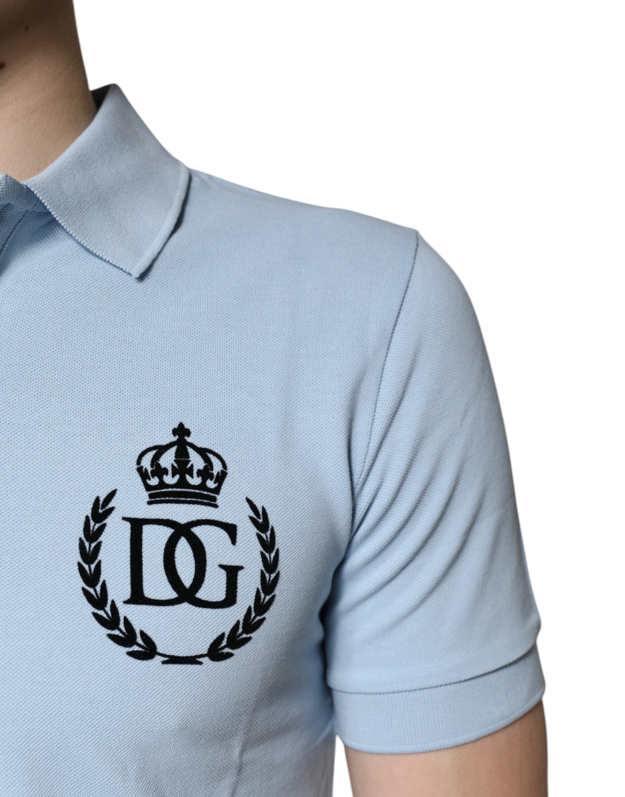 Himmelsblå bomulls-polo med kronkrage