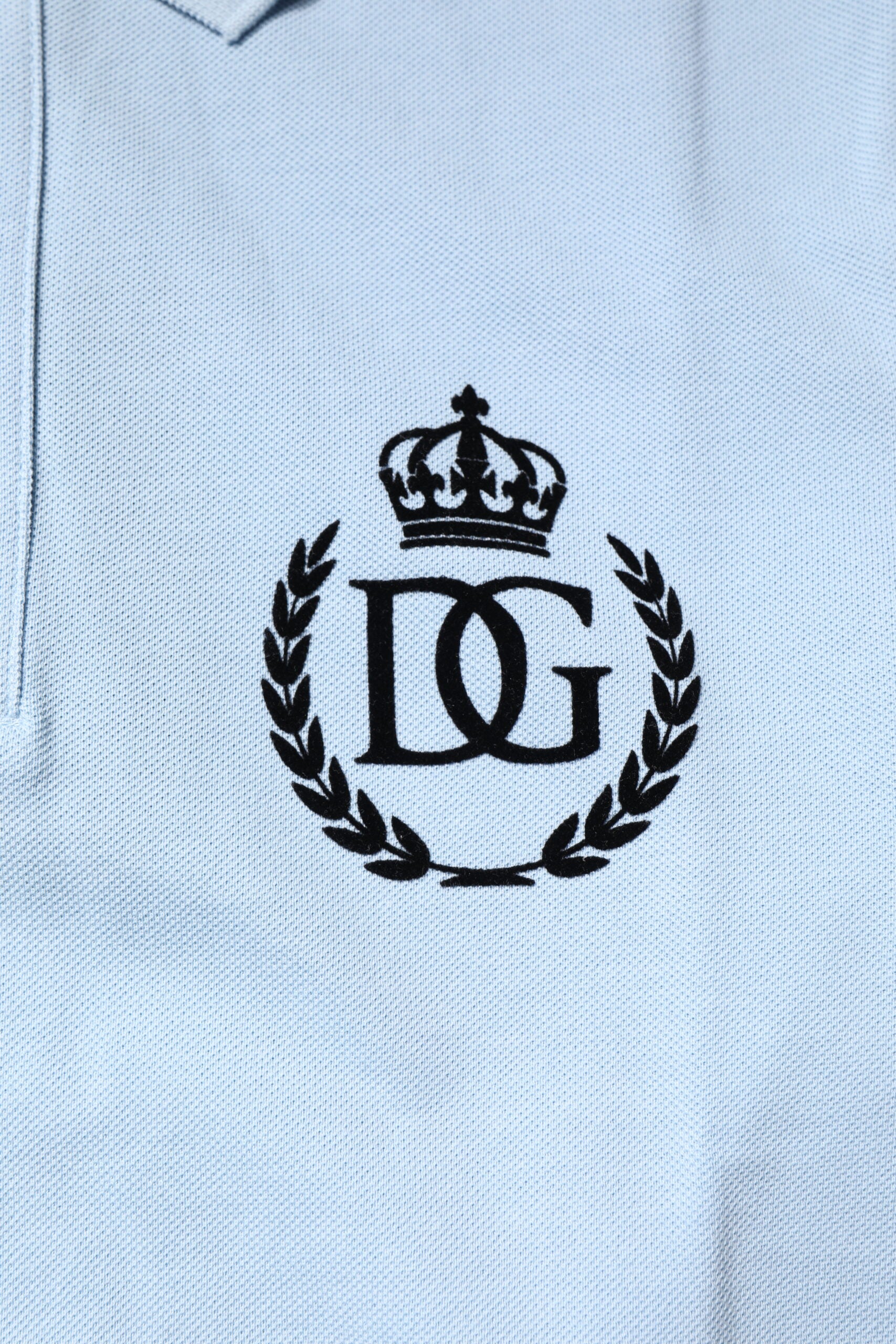 Himmelsblå bomulls-polo med kronkrage
