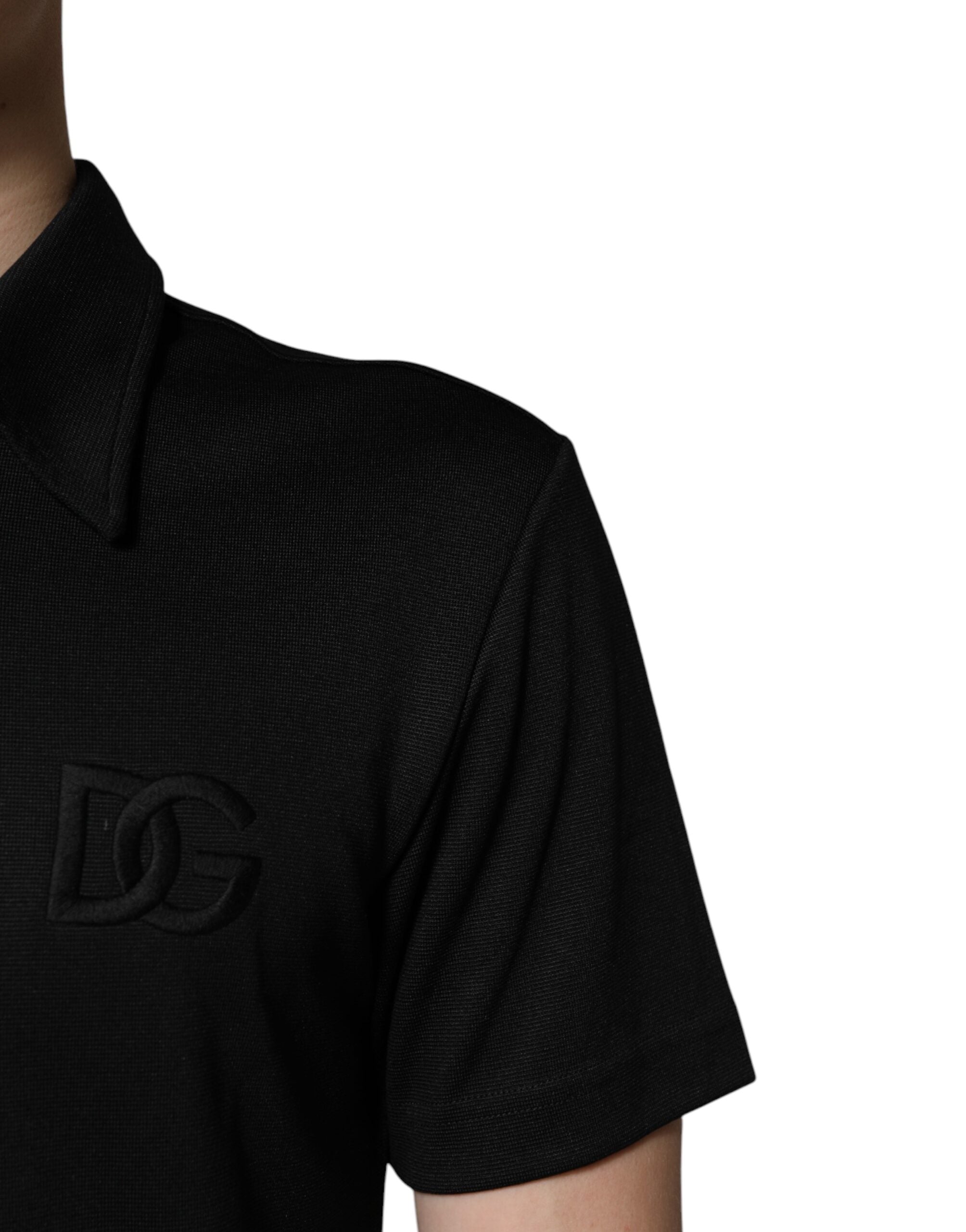 Svart polyester DG-logotyp med krage