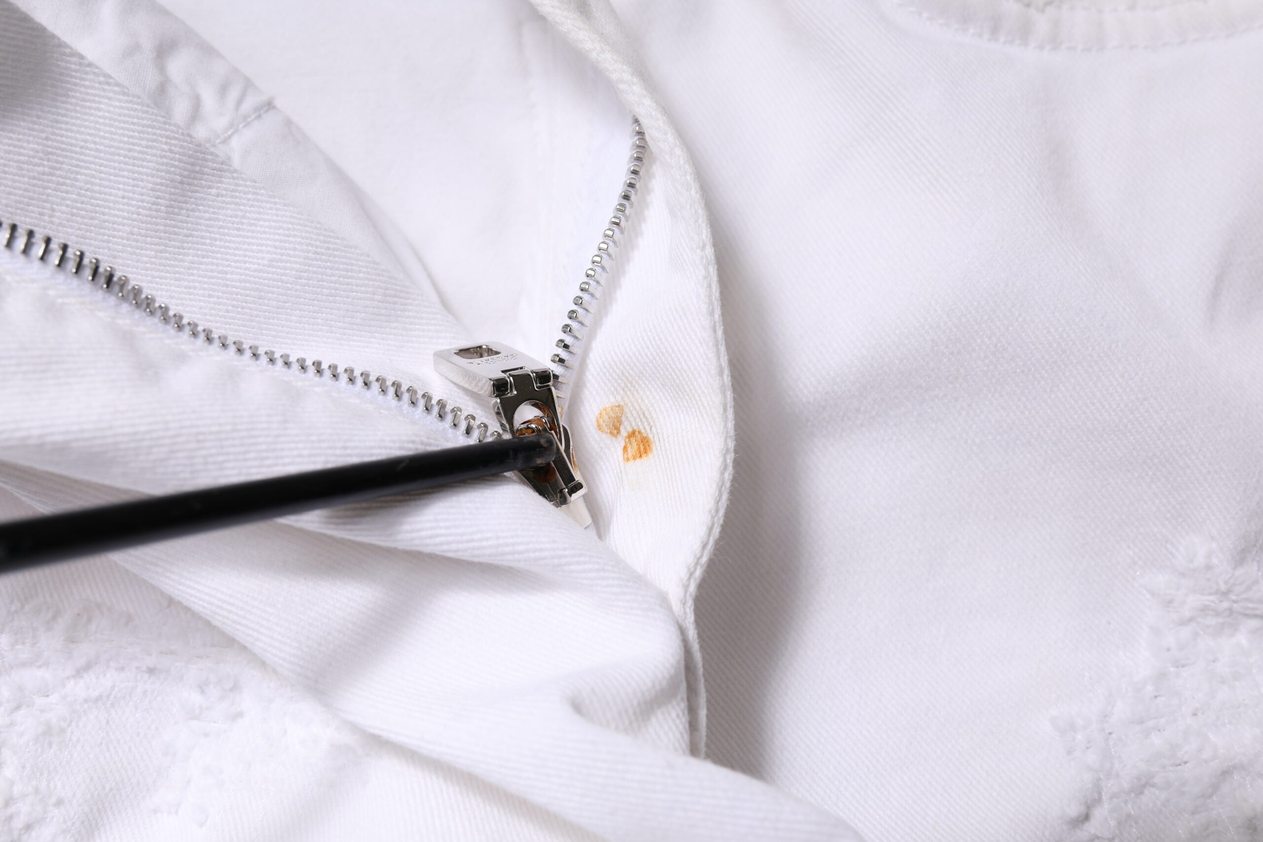 Vita bomullsjeans med hög midja och smal passform