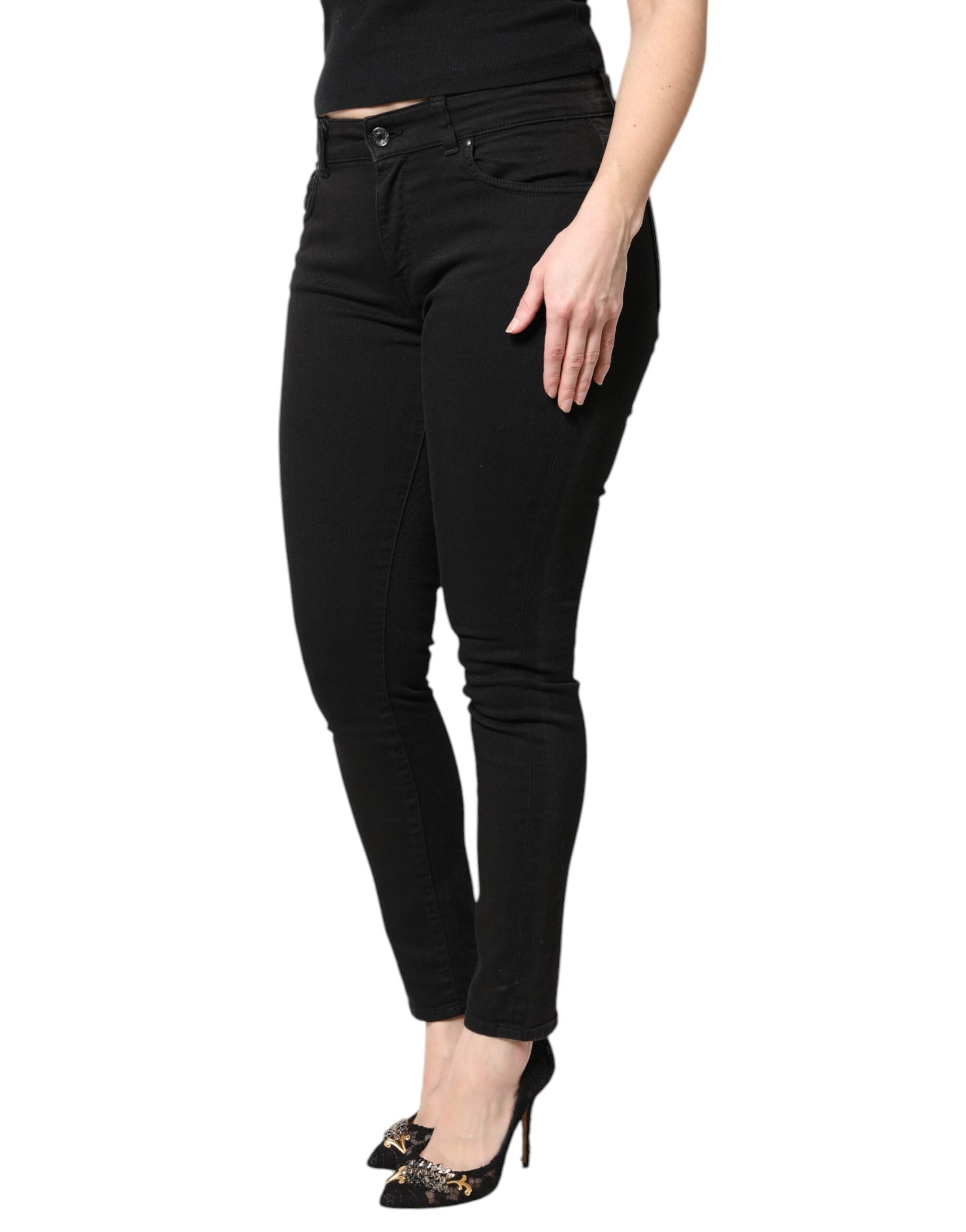 Svarta skinny jeans med medelhög midja i bomull