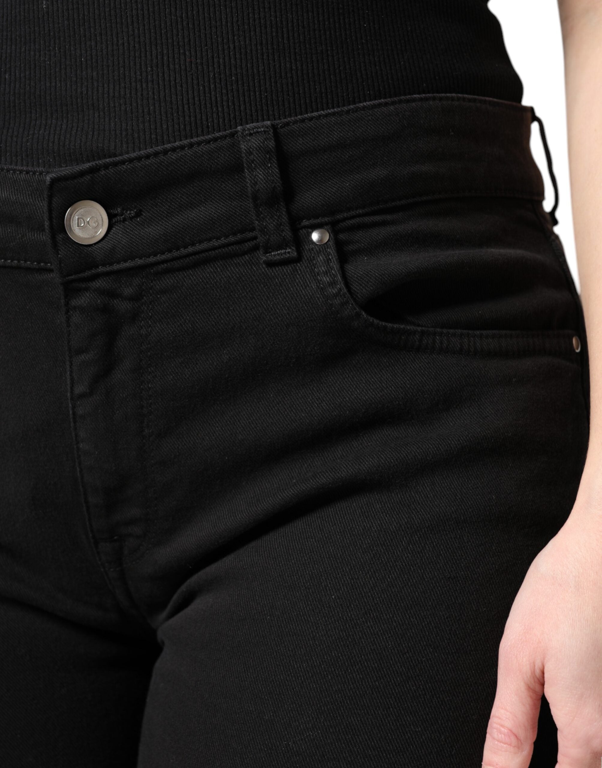 Svarta skinny jeans med medelhög midja i bomull