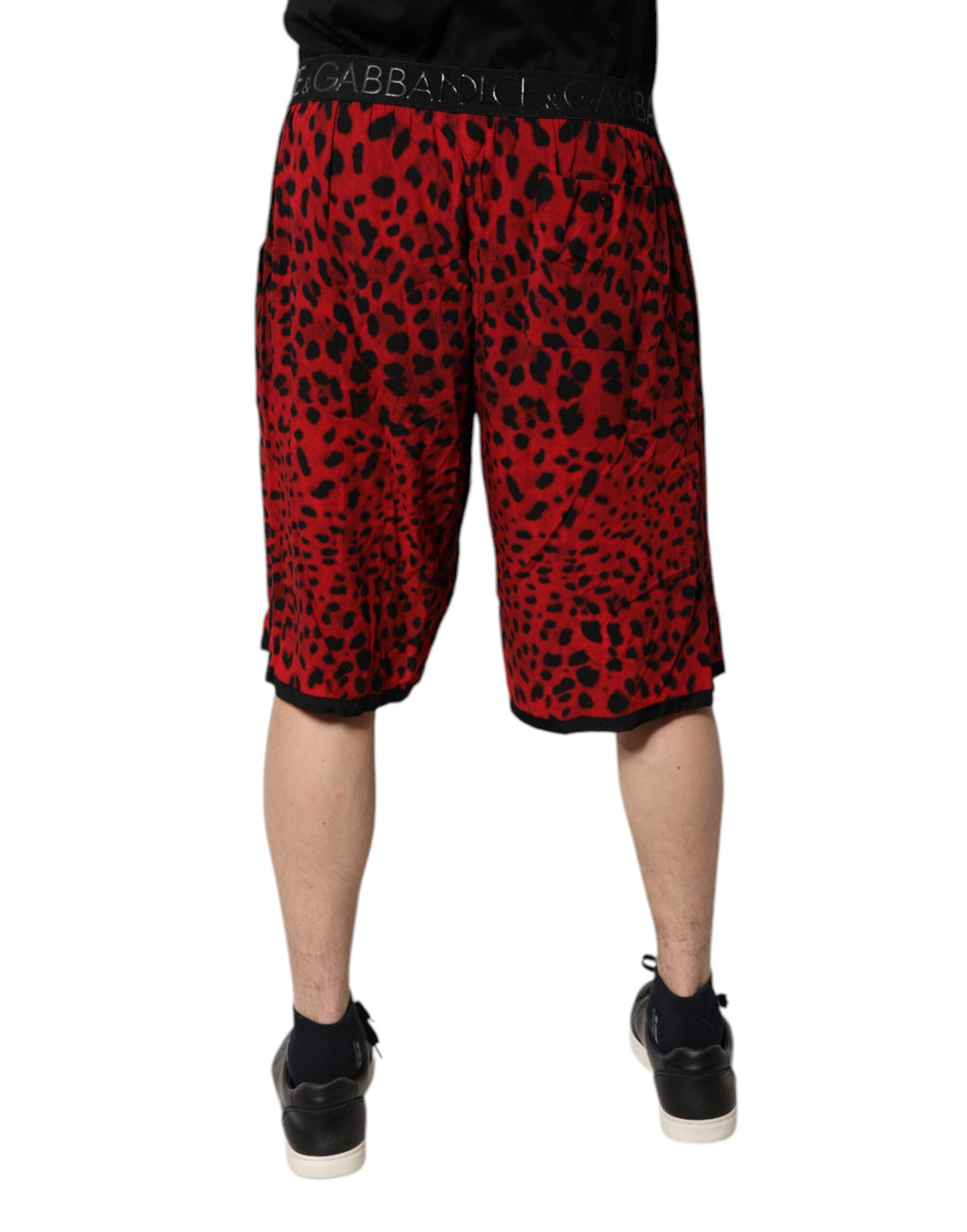 Röda leopardmönstrade viskosbermudashorts