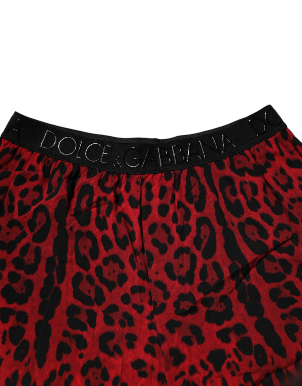 Röda leopardmönstrade viskosbermudashorts