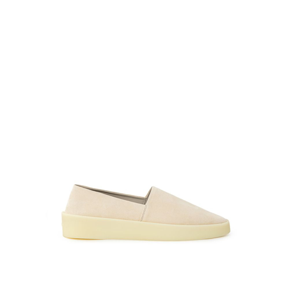 Beige slip-on loafers i skinn