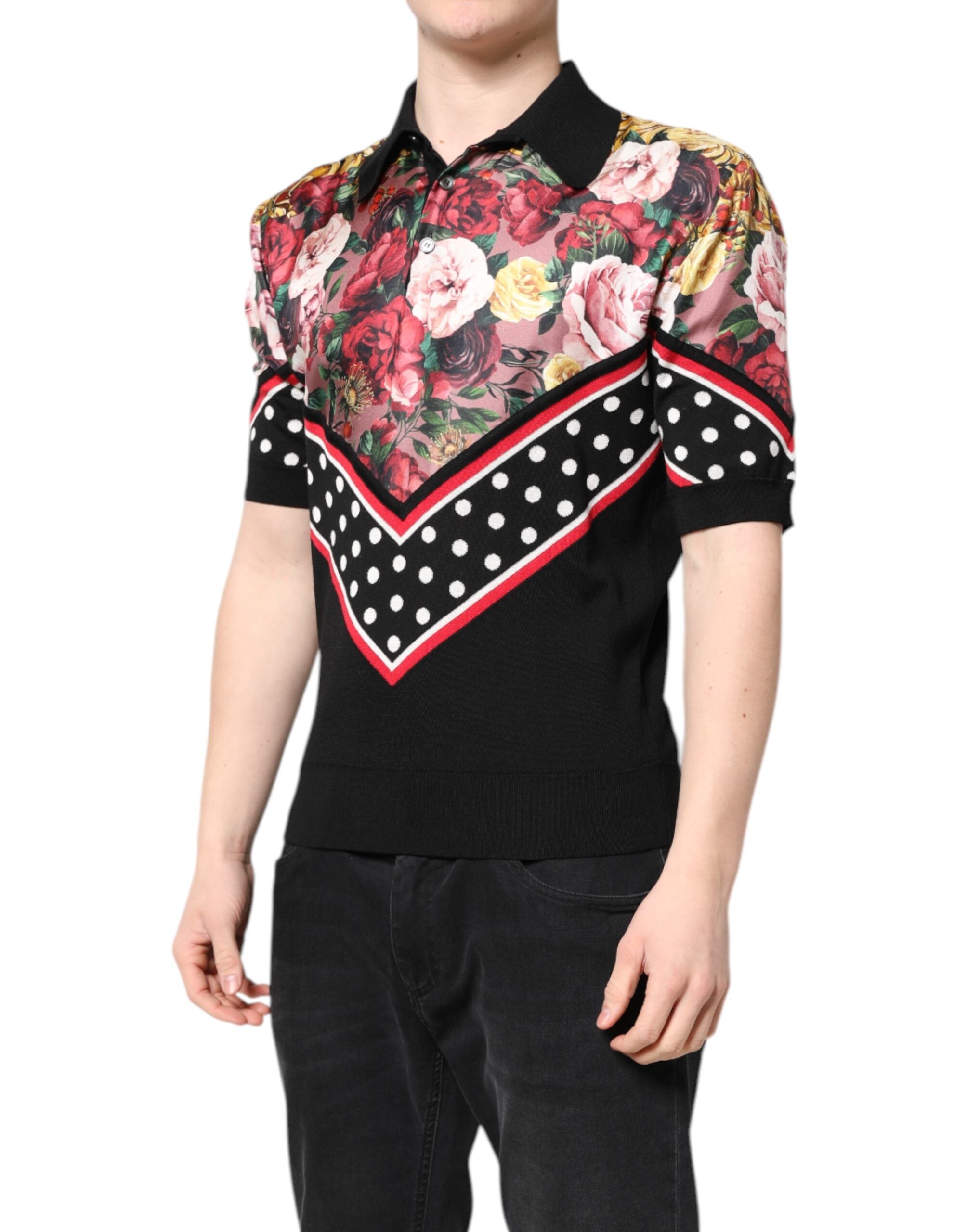 Svart blommig krage kortärmad t-shirt