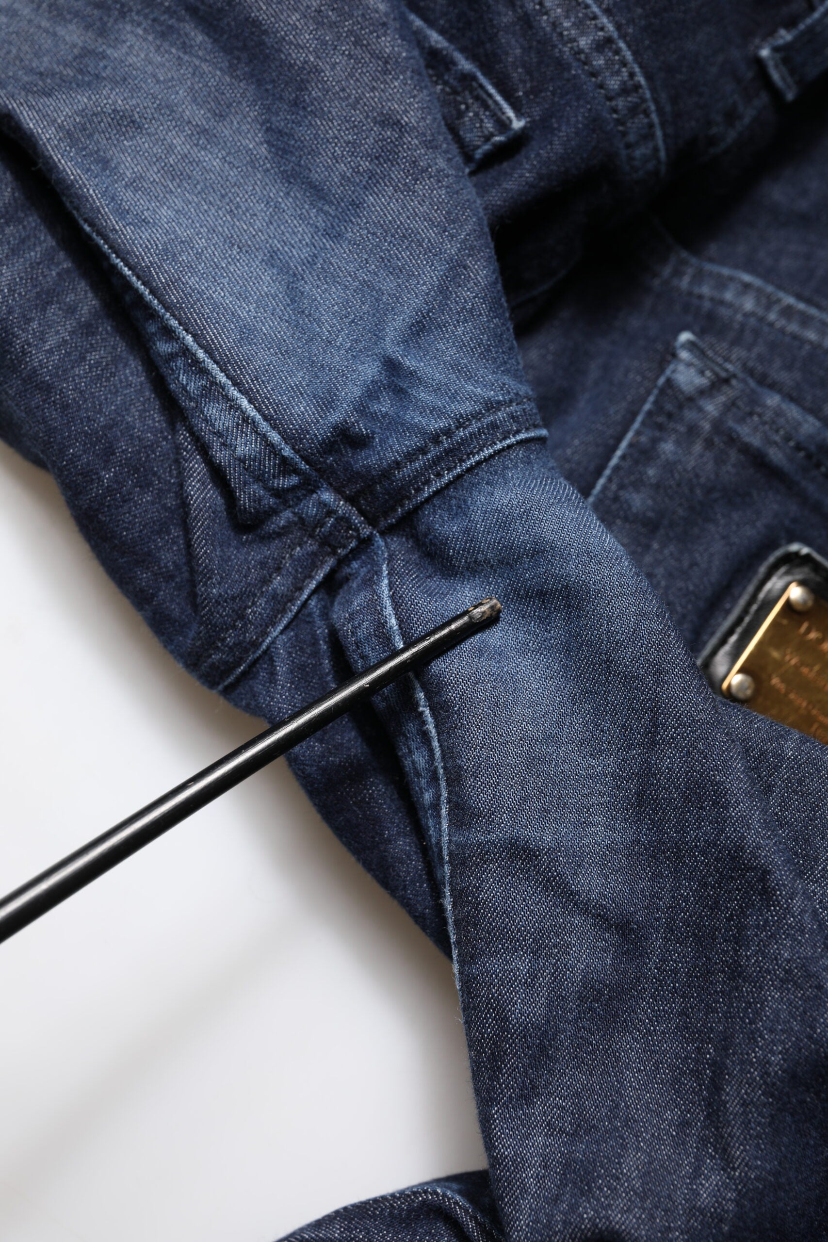 Mörkblå bomulls slim cropped denimjeans