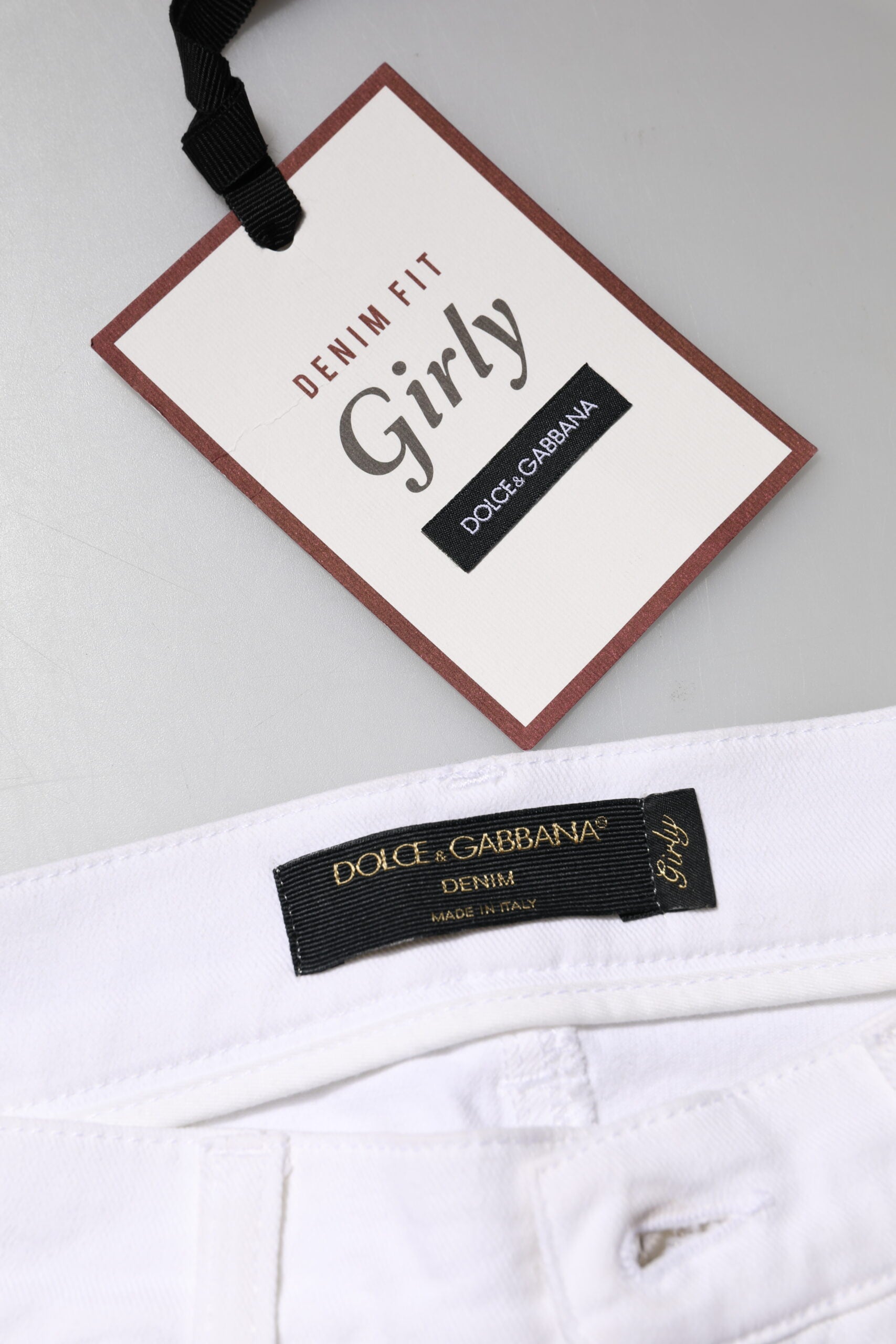 Vita blommiga paljettfärgade GIRLY-jeans